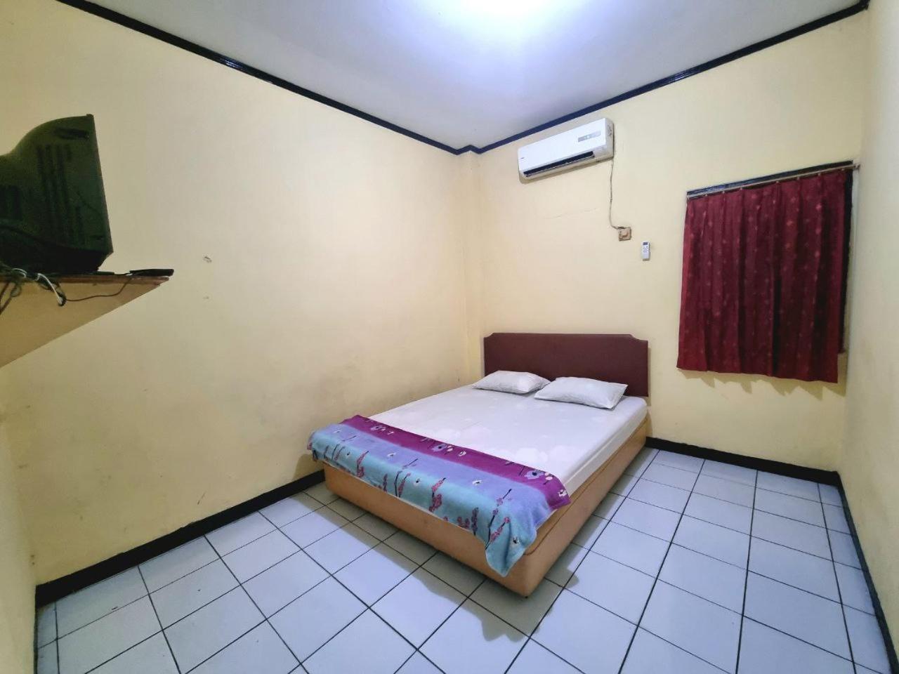 Hotel Harapan Jaya Джакарта Екстериор снимка